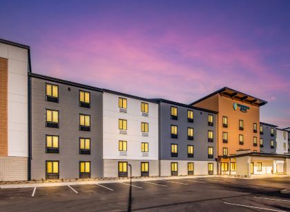 Cambria Hotel Boston Somerville