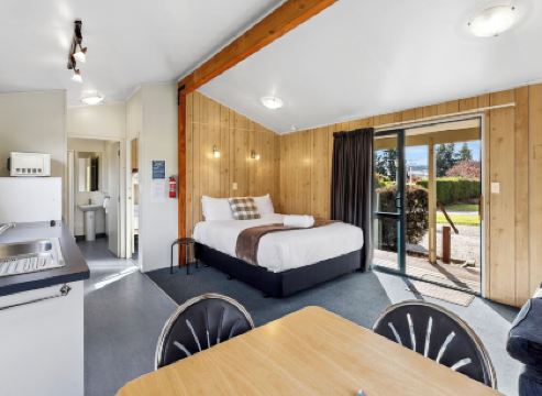 Hampshire Holiday Parks – Wanaka