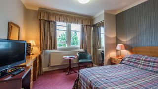 alexandra-hotel
