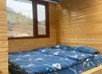 鐵剎山小武民宿(本張線1號分店)