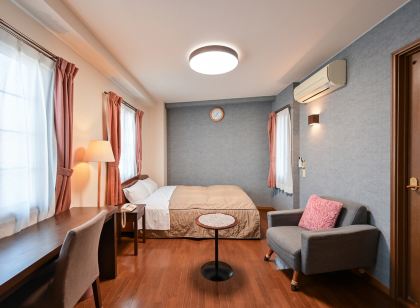 Obama Town Hotel