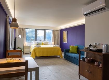 Chroma Lodge Pikermi