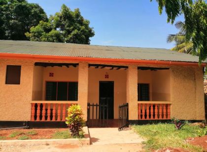 Diani Travelers Guest House