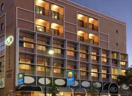 Adelaide Riviera Hotel