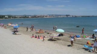 camping-ampolla-playa