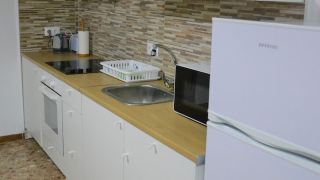 superb-1-bedroom-with-gallery-cb7ev