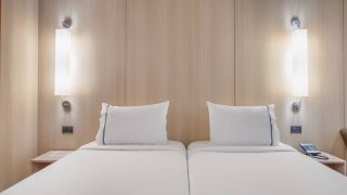 ac-hotel-malaga-palacio
