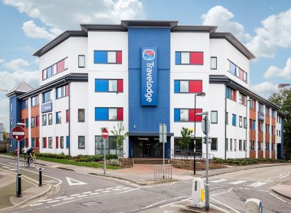 Travelodge Woking Central