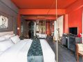 amdaeng-bangkok-riverside-hotel