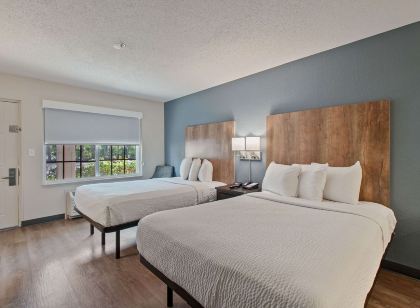 Extended Stay America Suites - Miami - Airport - Blue Lagoon