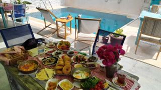 alacati-asmali-konak-hotel