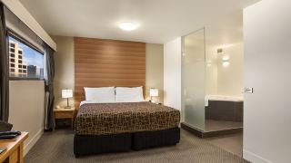 the-old-woolstore-apartment-hotel