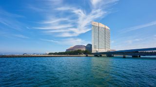 hilton-fukuoka-sea-hawk