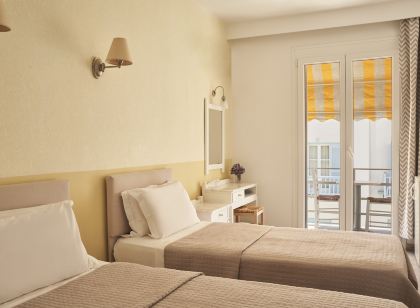 Polos Hotel Paros
