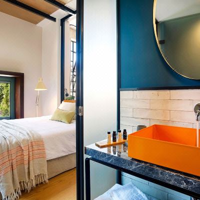 Design Studio Suite (D1) Design Studio Suite (D1) The Foundry Suites Promo Code