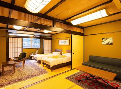 武雄温泉 大正浪漫の宿 京都屋