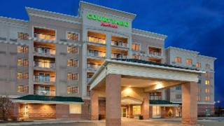 courtyard-by-marriott-toronto-mississauga-meadowvale