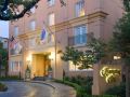 hampton-inn-new-orleans-stcharles-ave