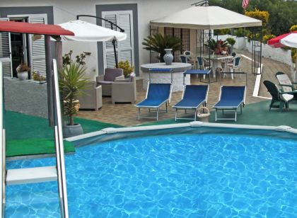 Villa Lesto Holiday Home - Ischia Apartment