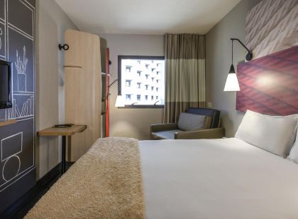 Ibis Santos Gonzaga Praia