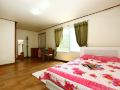 pocheon-sky-field-bed-and-breakfast