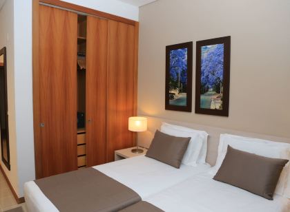 Fly Hotel