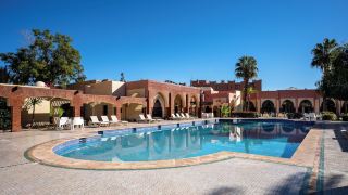 hotel-karam-palace