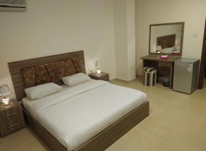 Rayan Hotel Suites