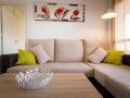 apartamento-de-3-dormitorios-con-terraza-y-piscina-comunitaria