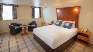 corus-hyde-park-hotel