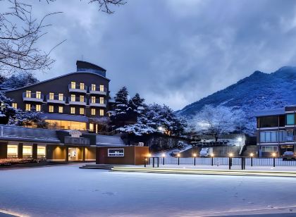 호텔 웨스트 오브 가나안