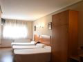 hotel-carbayon
