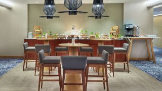 hilton-garden-inn-muscat-al-khuwair