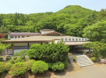 龍泉洞温泉ホテル