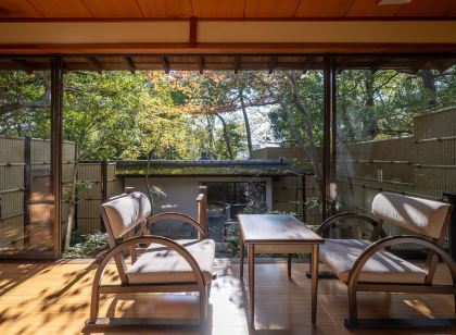 鶴卷溫泉 元湯 陣屋