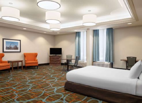 Wingate by Wyndham St. Louis Airport