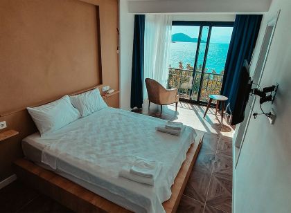 Deniz Otel