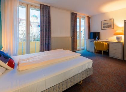 Hessenland Hotel Kassel Innenstadt by Stay Awesome