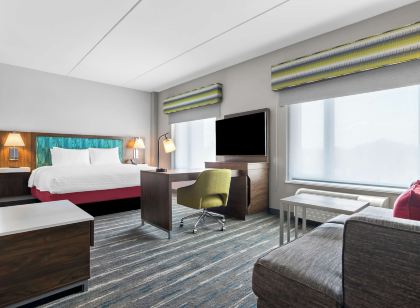 Hampton Inn & Suites by Hilton Chicago Medical District UIC