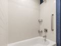 fairfield-inn-and-suites-by-marriott-seattle-downtown-seattle-center