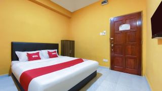 oyo-90039-coop-hotel-kangar