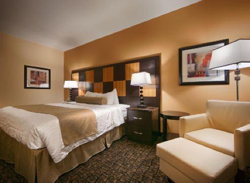 Best Western Plus Wendover Inn