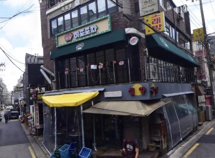 ザ ワン ホステル