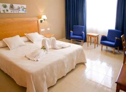 Aparthotel Bahia Pinosol