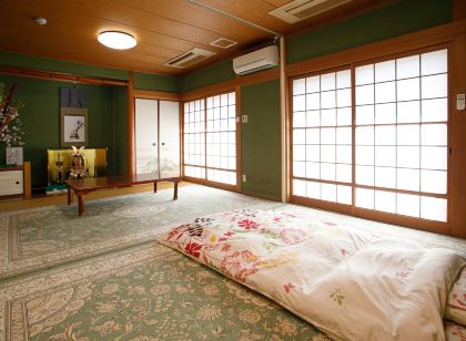 街路樹賓館