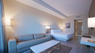 ac-hotel-by-marriott-fort-lauderdale-airport