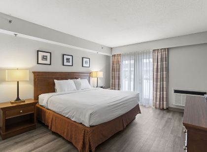 Travelodge Suites by Wyndham Regina / Eastgate Bay