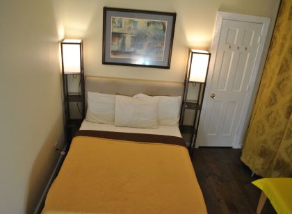 Motel Casa Downtown Guest House
