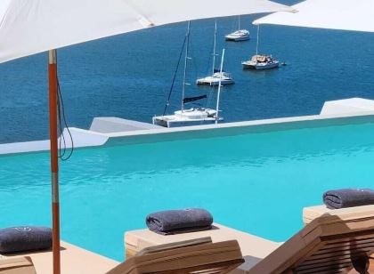 Andriana Resort & Spa