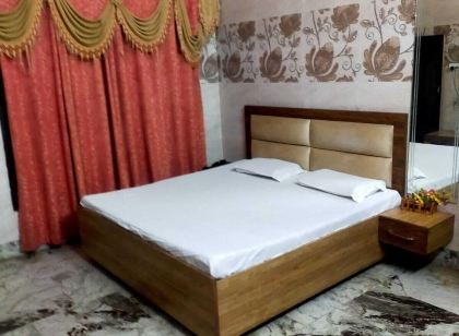 lvy Hotel And Restaurant